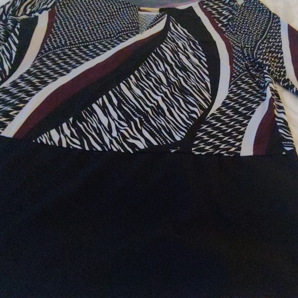 Top - Picture 4 of 5